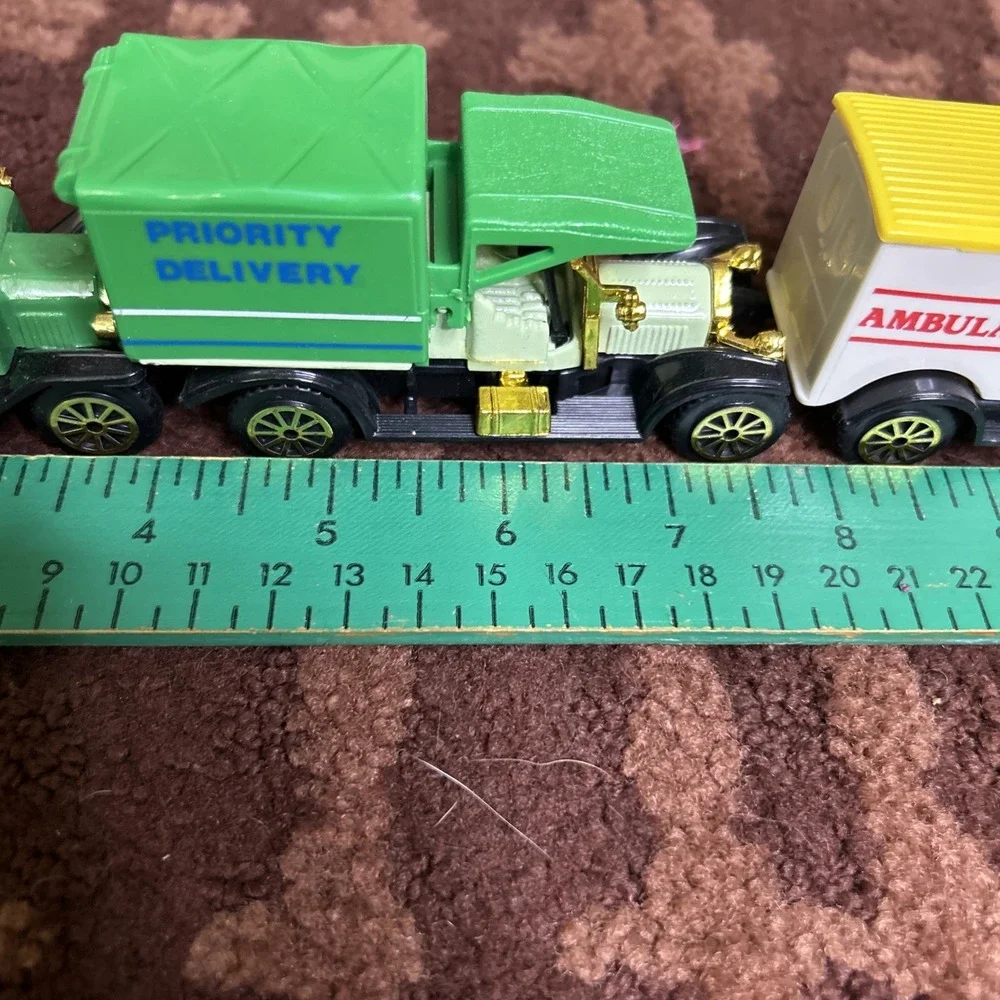 Collector's Set of Four Classic‎ Trucks In Original Boxes